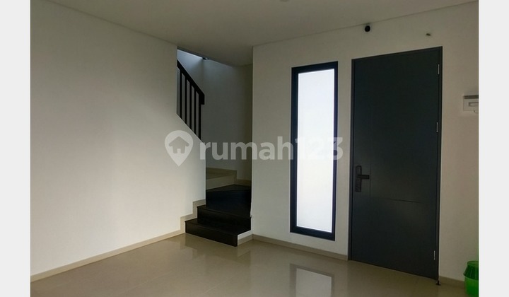 For Sale Quick House In Exclusive Cluster Graha Raya Flood-Free Ready to Occupy 2