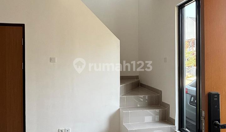 Rumah Minimalis 2 Lantai di Adhi City Sentul Bogor 2