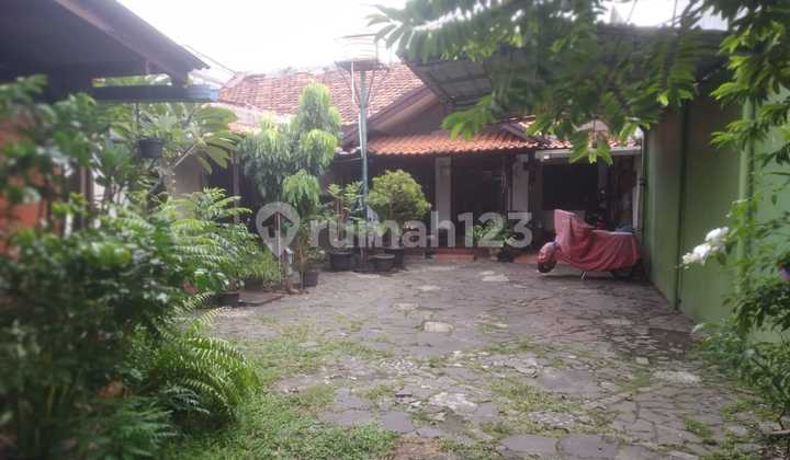 Rumah Tua Luas Di Cilandak Barat Jakarta Selatan 1