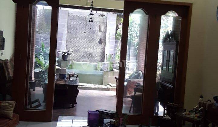 Rumah Apik Terawat Di Tanah Kusir Jakarta Selatan