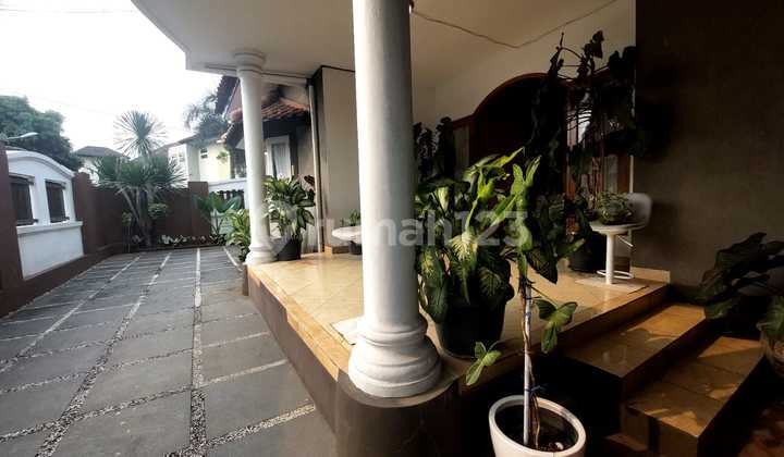 Huk House in Curug Indah Complex, East Jakarta 2