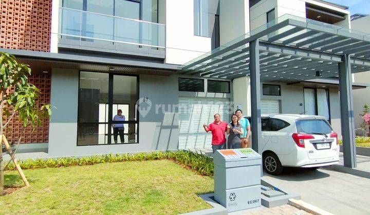 Rumah 2 lantai baru di Sumarecon Bandung 1