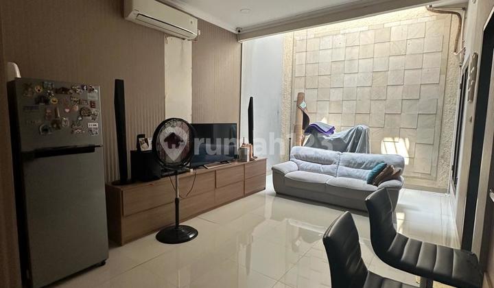 Rumah 2 Lantai dengan Interior Lengkap di Jatimakmur Kota Bekasi 2