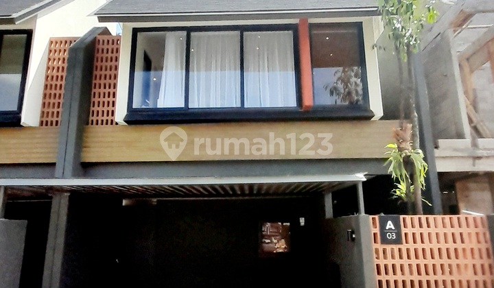 Rumah Modern 2 Lantai Di Ciracas Jakarta Timur 2