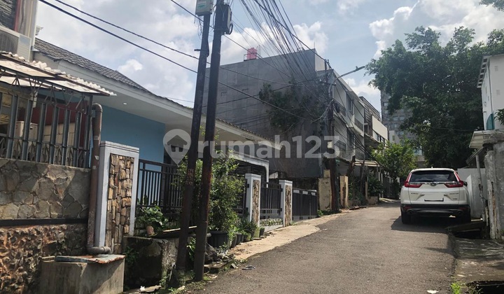 Rumah 1 Lantai 5 Menit ke Stasiun MRT Fatmawati Jakarta Selatan