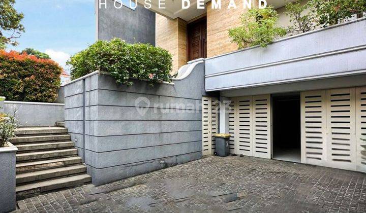 Rumah Mewah Design Classic Close To Senayan Dan Pakubuwono 2