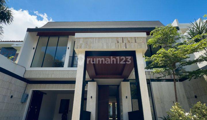 Rumah Modern Tropical kemang bebas banjir 2 Lantai 1