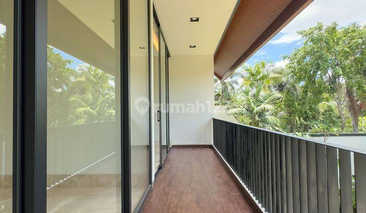 Rumah Modern Tropical kemang bebas banjir 2 Lantai 1