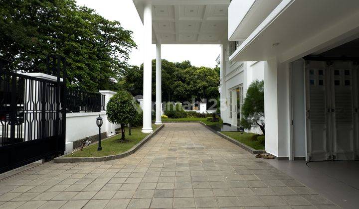 LUXURIOUS MODERN CLASSIC HOUSE MENTENG 1