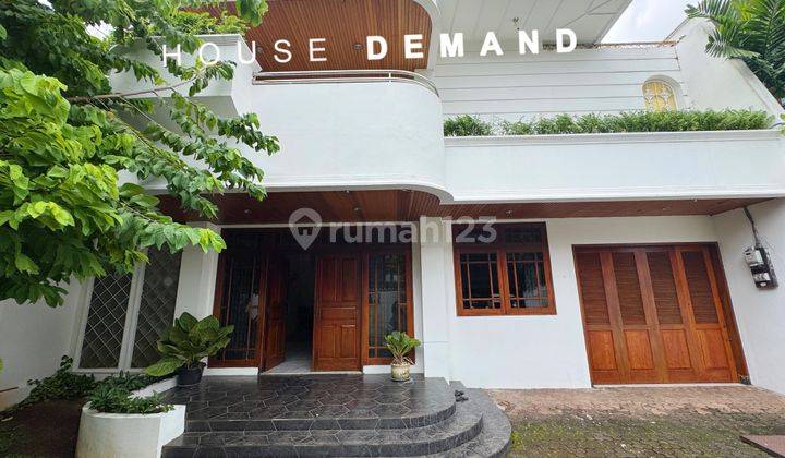 For Sale Menteng Premium Area, Jalan Lebar 2