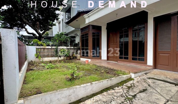 Old House, Land Included, Well-Maintained 1-Story Building, Square-Shaped Land