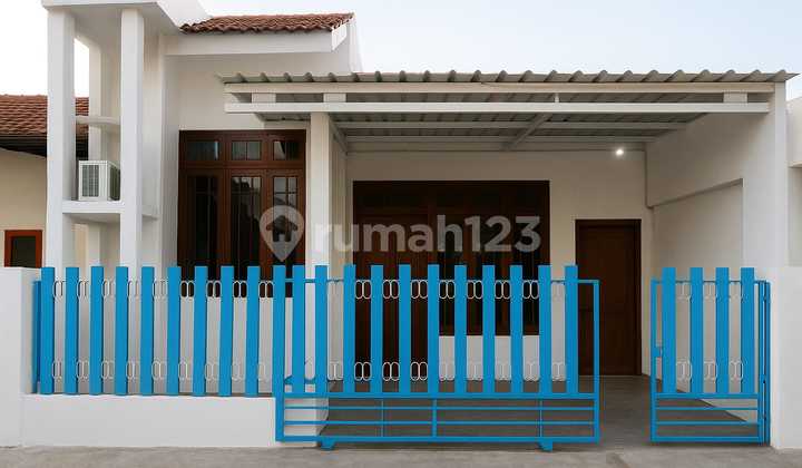 Rent a 4-Bedroom Semi-Furnished House Near Unisula, Suitable for Mess, East Semarang 1