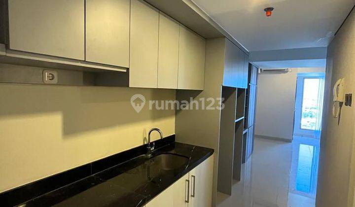 JUAL APARTEMEN LOUIS KIENE PEMUDA FURNISH TENGAH KOTA 1