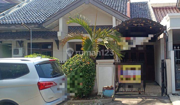 Sewa Rumah Untuk Keluarga Full Furnsih  Dekat Tol Krapyak 1