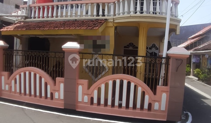 Affordable 2-Story Semi-Furnished House for Rent in Sampangan, Gajah Mungkur, Semarang