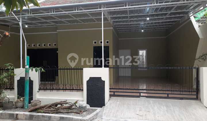 Sewa Rumah Luas Bisa Untuk Kantor Semarang Timur Sewa Rumah Luas Bisa Untuk Kantor Semarang Timur