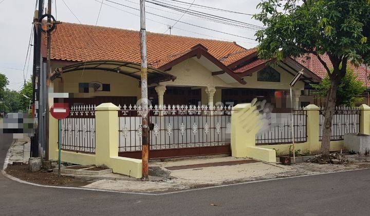 Sewa Rumah Bagus Full Renov , Furnish, Dekat Javamall 1