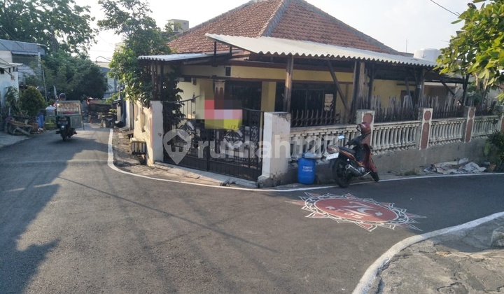Jual Rumah Hook Murah bisa untuk Investasi Dekat Udinus ,Kampus A A M , A P K Semarang Barat 1