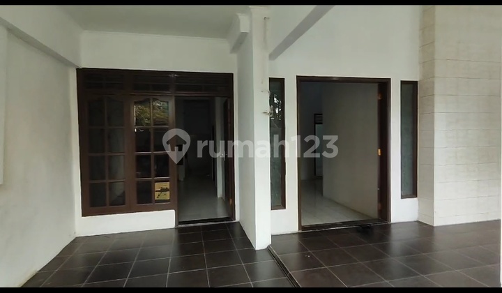 Sewa Rumah 2 Lantai Bisa Untuk Kantor Semarang Timur 1