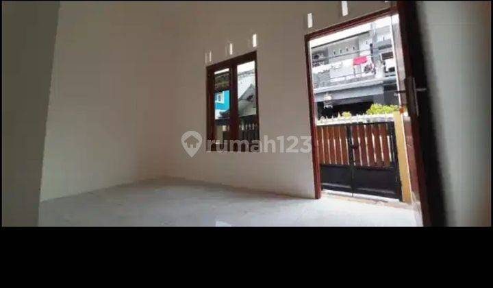 Sewa Rumah Murah Dekat Polda, Pandanaran Semarang Selatan 2