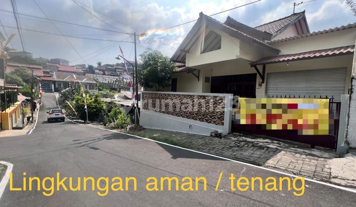 House for Rent 3 BR Newly Renovated West Semarang 1