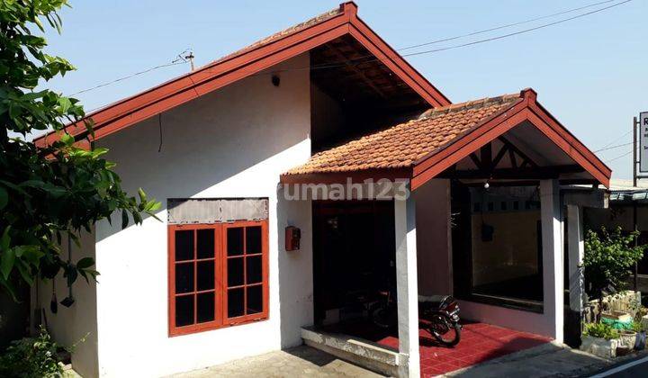 Sewa Rumah Murah Semi Furnish Dekat Tol Krapyak Semarang Barat  2