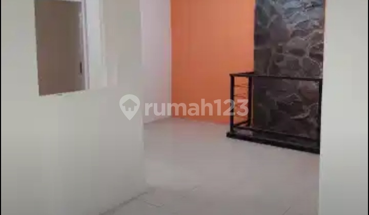 Nice Cheap House for Rent 2 Floors Near Undip Banyumanik Semarang 2