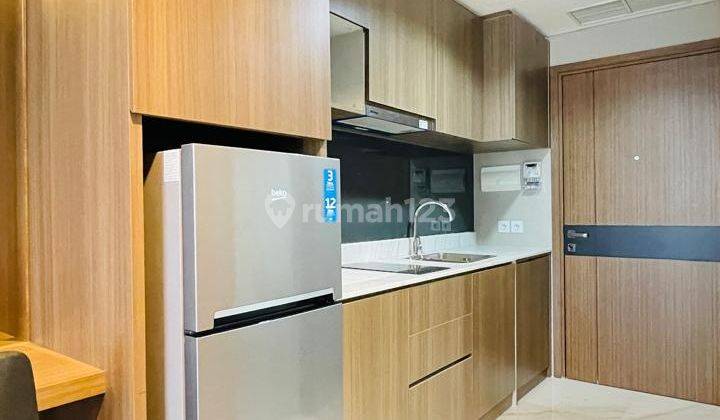 Sewa apartemen full furnish 1BR The Smith, Alam Sutera 1