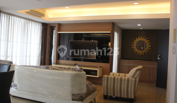 Jual Apartemen Mewah Full Furnish The Royale Springhill Jakarta Utara