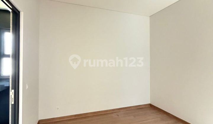 Jual Rumah Cantik 3 Lantai Siap Huni Terravia BSD City Jual Rumah Cantik 3 Lantai Siap Huni Terravia BSD City