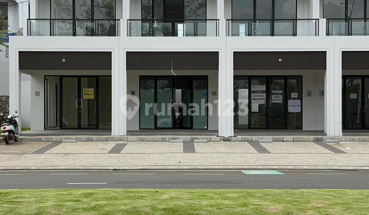 Sewa Murah Ruko 3 Lantai Hadap Danau Sorrento Grande East