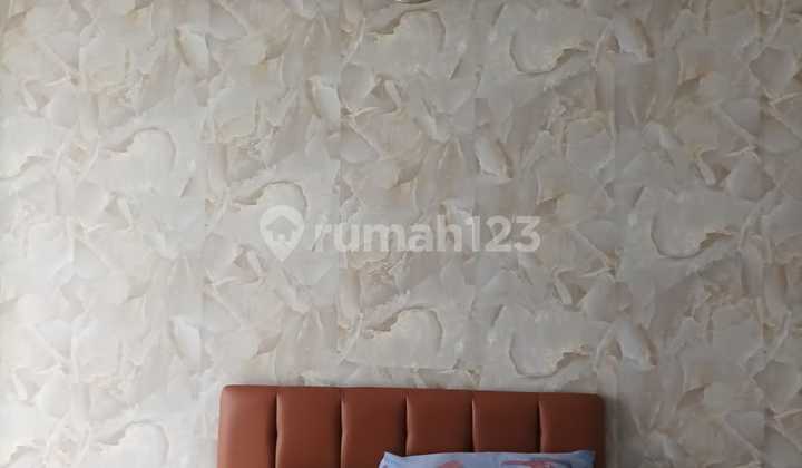 Jual murah apartemen studio furnish Scientia Residences 1