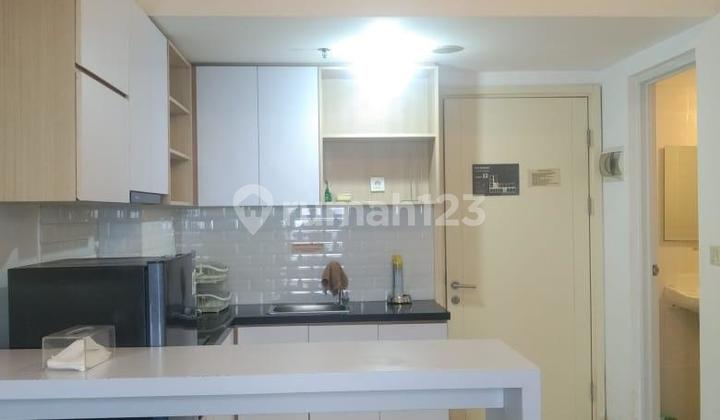 Cheap 2BR apartment rental fully furnished tower franklin M Town Residence Gading Serpong 2