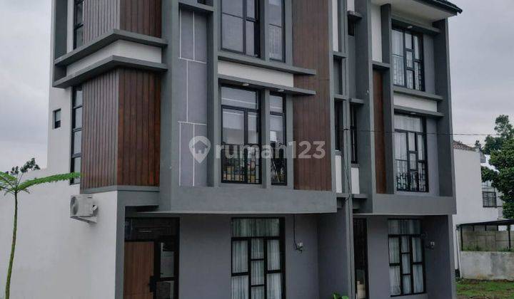 Rumah 3 Lantai Mewah Modern Nempel Bsd Dan Dekat Ke Bintaro