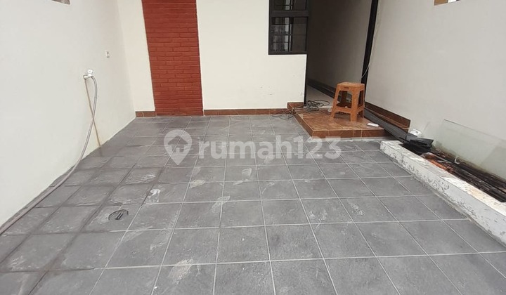 Rumah Modern 2 LT 600 Jt-An di Jl Suci Ciracas Jakarta Timur 2