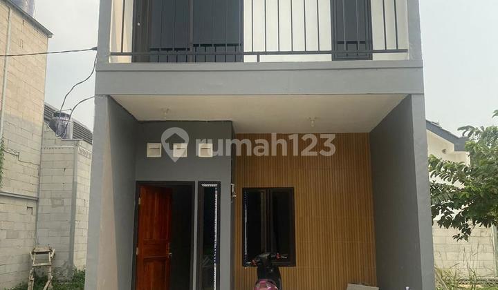 New 2-story house around 300 million, modern minimalist in Cipayung, Depok.