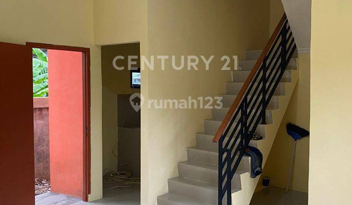 Rumah 2 Lantai, Graha Mandiri Cikaret, Cibinong, Bogor 2