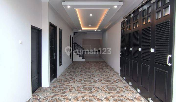 Jual Rumah Baru Tyep Eropa Classic Jakarta Selatan 2