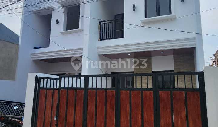 Sell Ready-to-Occupy House in Lenteng Agung Jagakarsa, South Jakarta 1