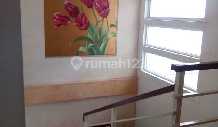 Jual Rumah Siap Huni Taman Vila Meruta Jakbar  2