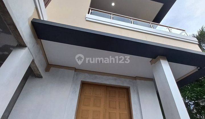 Rumah Baru Dijual Murah 3 Lantai Di Anggrek Loka Bsd City  2