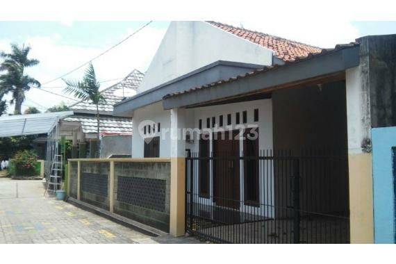 Dijual rumah hitung tanah  1