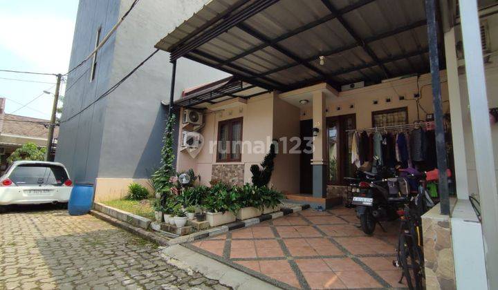 Dijual rumah dalam komplek  1