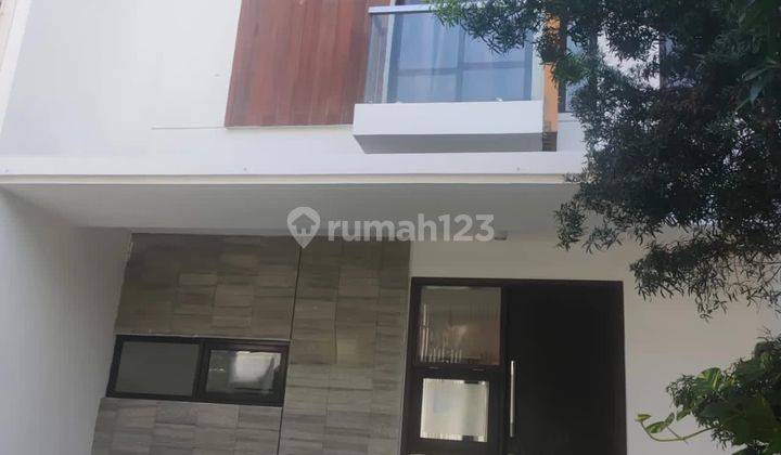 Rumah 2 lantai di sewa murah di delatinos BSD  1