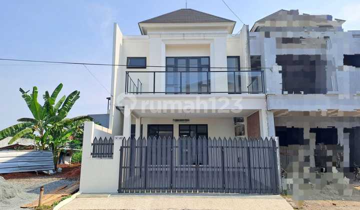 Disewakan Rumah 2 Lantai Siap Huni Di Villa Melati Mas Serpong 1