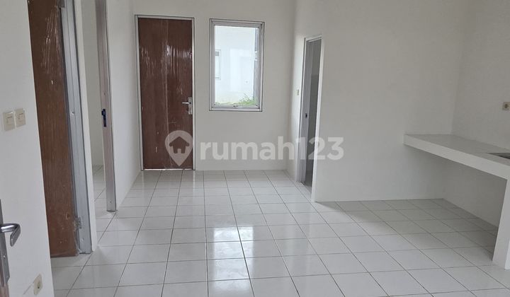 Disewakan Rumah Baru di Cluster Magnolia - Posisi Boulevard, Hadap Selatan 2