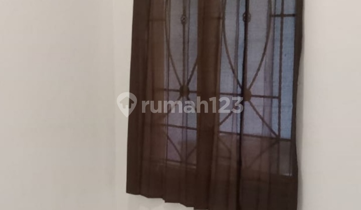 Rent House Nusa Loka 2