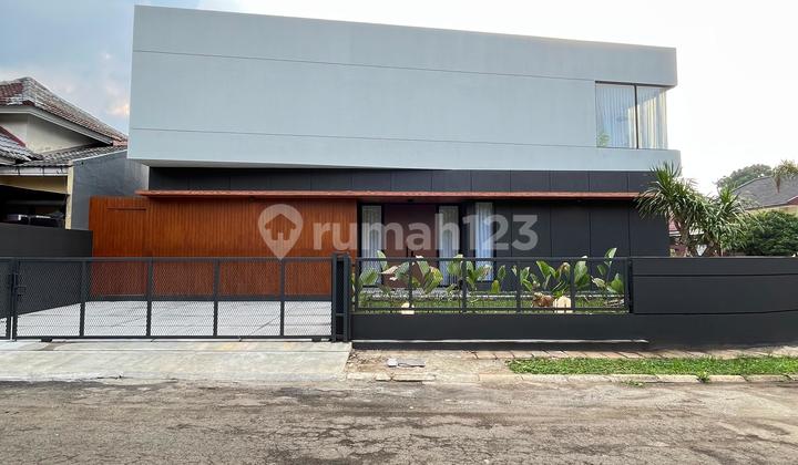 Dijual Rumah Full Furnish 2 Lantai Di Kencana Loka Bsd 1