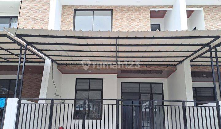 Dijual Rumah 2 Lantai 4 Kamar Tidur Di Villa Melati Mas Bsd 1