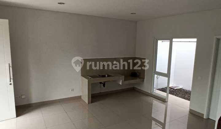For Sale: Nice 2-Story House Ready to Occupy with 3 Bedrooms in Savia BSD 2